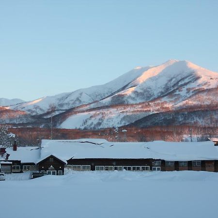 Karimpani Niseko Fujiyama Hostel Exterior photo